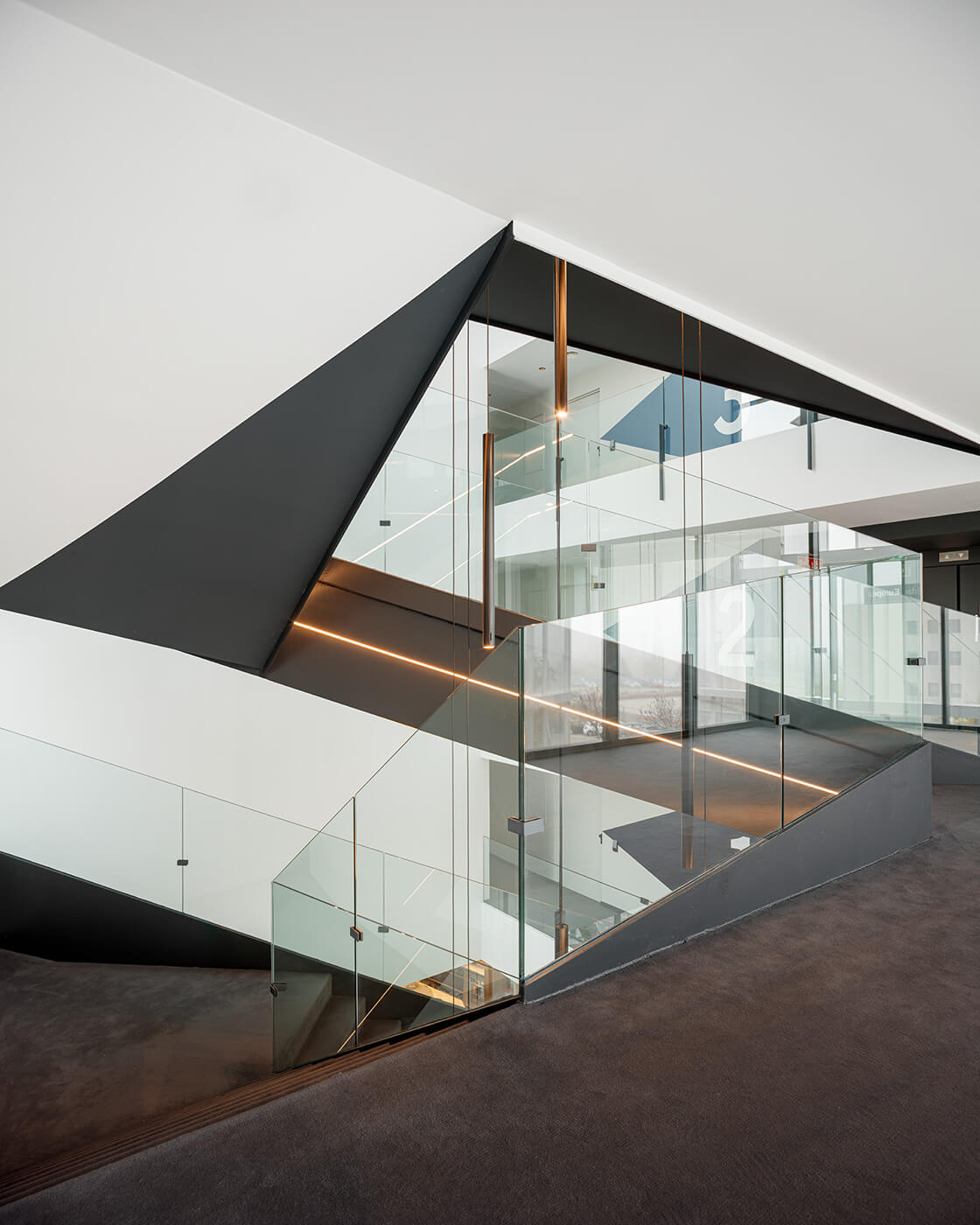 361_es-hbh-stairs-2-Real
